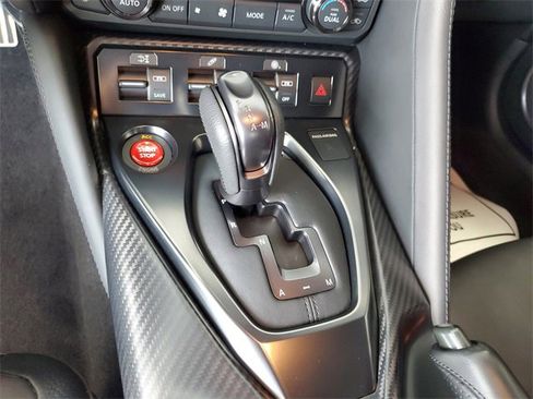 Used 2023 Nissan GT-R Premium image 24