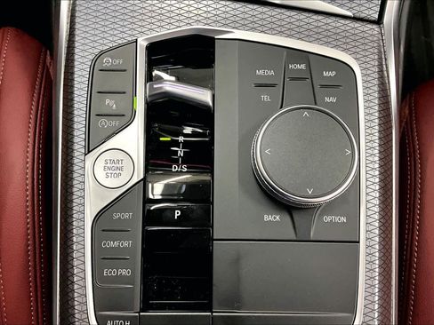 Used 2025 BMW 330i xDrive Sedan w/ M Sport Package image 37
