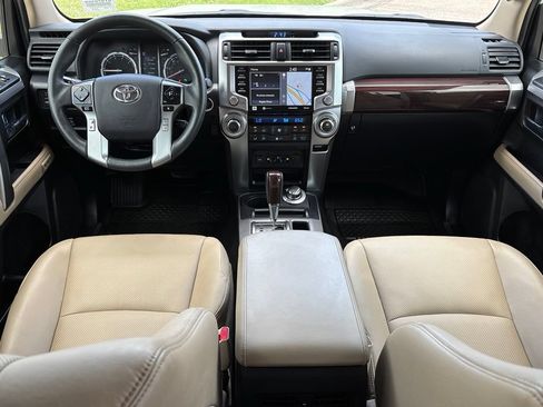 Certified 2021 Toyota 4Runner Limited AWD/4WD image 9