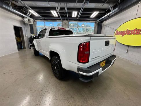 Used 2022 Chevrolet Colorado LT w/ Fleet Safety Package RWD image 3