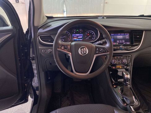 Used 2022 Buick Encore Preferred w/ Safety Package II AWD/4WD image 19