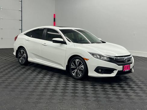 Used 2018 Honda Civic EX-T image 6