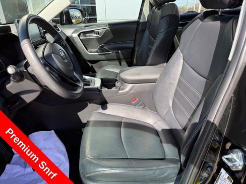 Used 2021 Toyota RAV4 XLE Premium FWD image 16