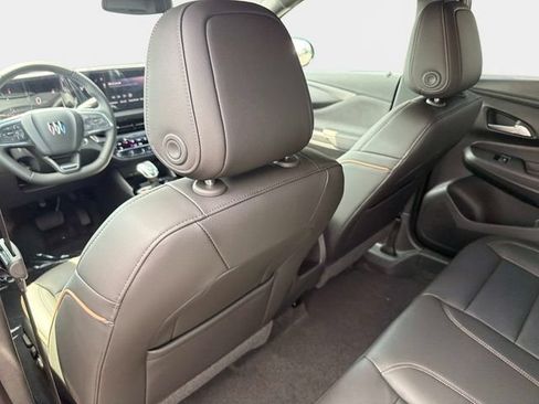 New 2026 Buick Envista Avenir FWD image 13