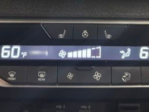 Used 2024 Nissan Altima 2.5 SL FWD image 30