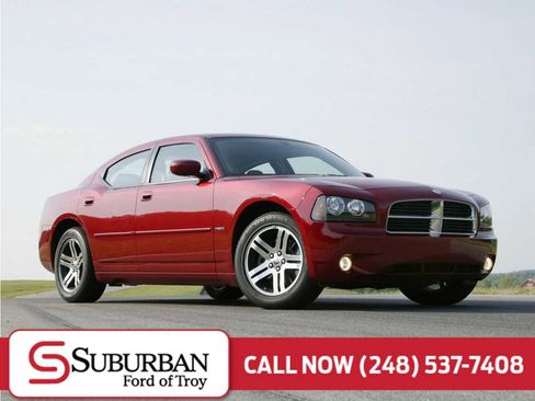 Used 2010 Dodge Charger SXT w/ Sun & Sound Group RWD image 1