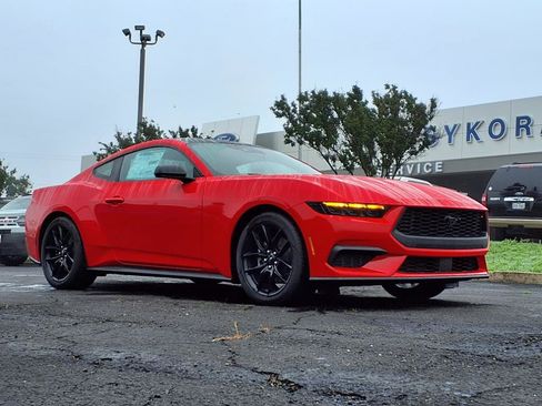 New 2025 Ford Mustang Coupe image 3