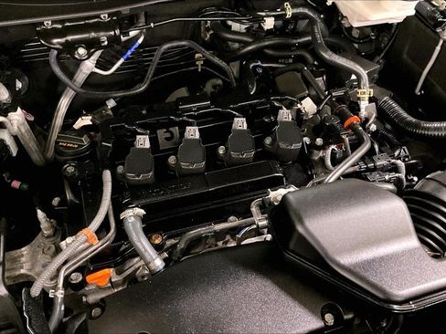 Used 2025 Honda CR-V LX image 31