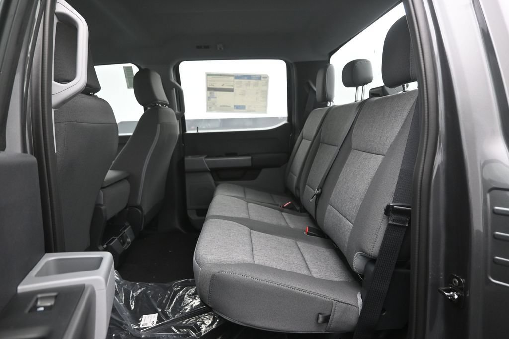 New 2027 Ford F250 XL w/ Tremor Off-Road Package AWD/4WD image 7