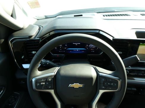 New 2026 Chevrolet Silverado 1500 LT w/ Max Trailering Package AWD/4WD image 15