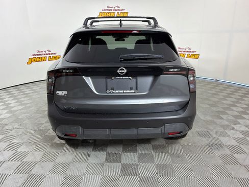 New 2026 Nissan Kicks SV w/ Cold Weather Package FWD image 4