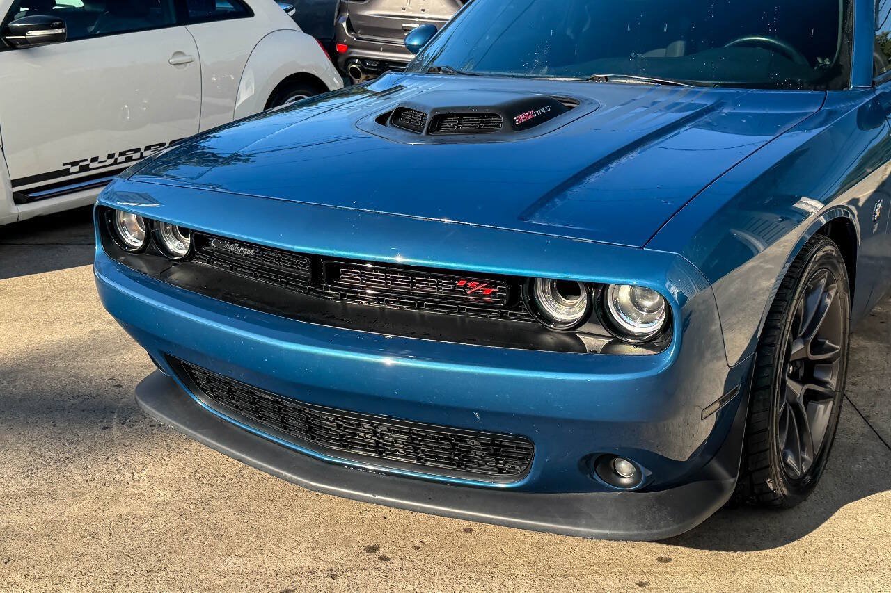 Used 2021 Dodge Challenger R/T Scat Pack w/ Shaker Package RWD image 15