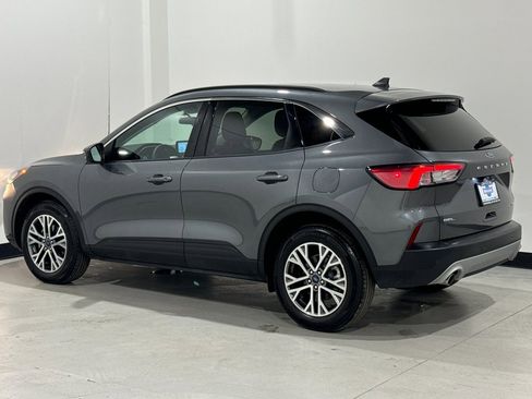 Used 2022 Ford Escape SEL image 38