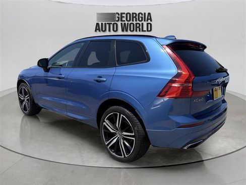 Used 2021 Volvo XC60 T5 R-Design w/ Advanced Package FWD image 11
