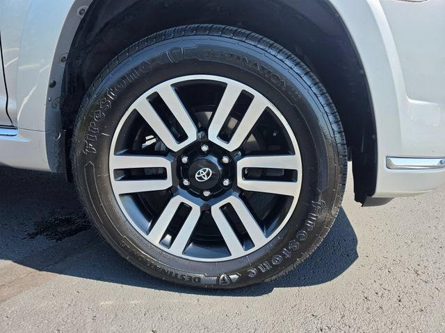Used 2022 Toyota 4Runner Limited AWD/4WD image 5
