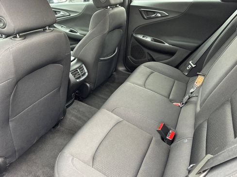 Used 2023 Chevrolet Malibu LT FWD image 13