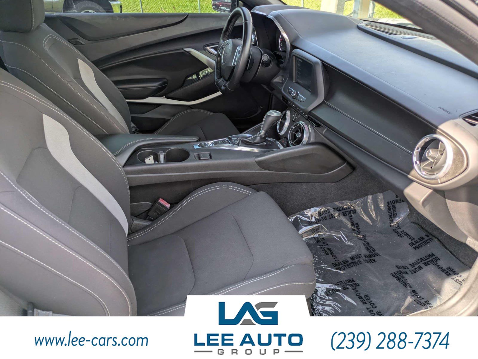 Used 2018 Chevrolet Camaro LT RWD image 12