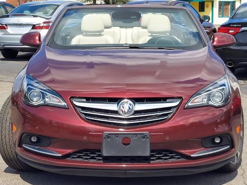 Used 2018 Buick Cascada Premium FWD image 2