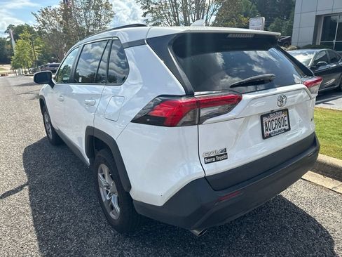 Used 2023 Toyota RAV4 XLE w/ Convenience Package FWD image 15