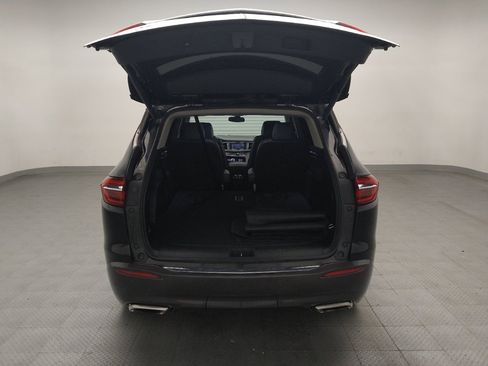 Used 2021 Buick Enclave Essence w/ Trailering Package, 5000 lbs. FWD image 29