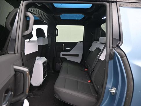 Used 2024 GMC Hummer EV 3X w/ Omega Edition AWD/4WD image 28