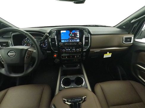Used 2023 Nissan Titan Platinum Reserve w/ Moonroof Package image 33