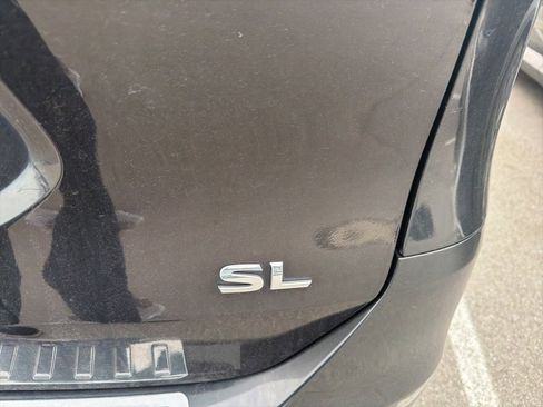 Used 2016 Nissan Rogue SL image 9