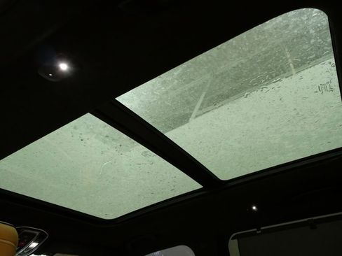 Used 2022 Jeep Grand Cherokee L Summit image 4