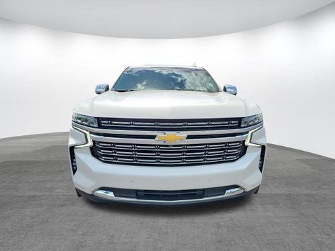 Used 2023 Chevrolet Tahoe Premier w/ Advanced Technology Package RWD image 2