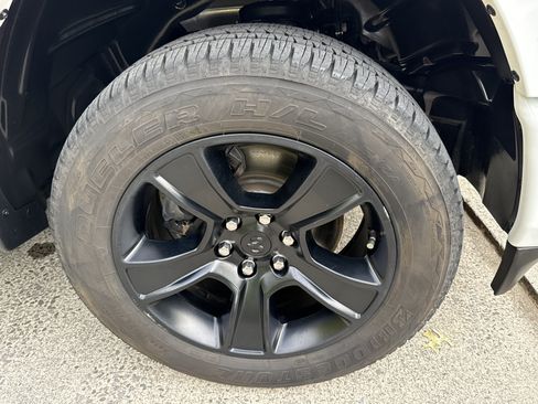 Used 2022 RAM 1500 Big Horn RWD image 13