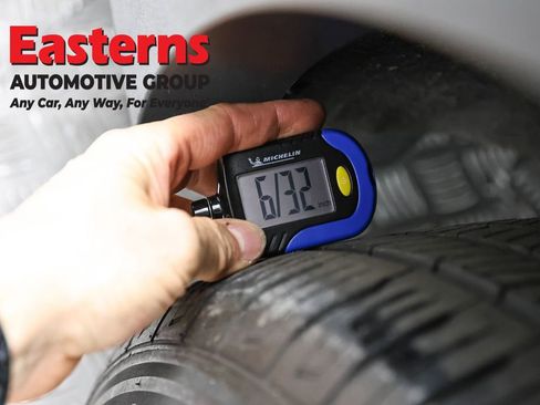 Used 2023 Hyundai Santa Fe SEL image 27