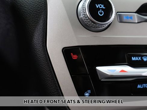 Used 2023 Ford Explorer XLT w/ Equipment Group 202A image 4