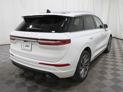 Used 2022 Lincoln Corsair Grand Touring w/ Elements Technology Bundle image 34