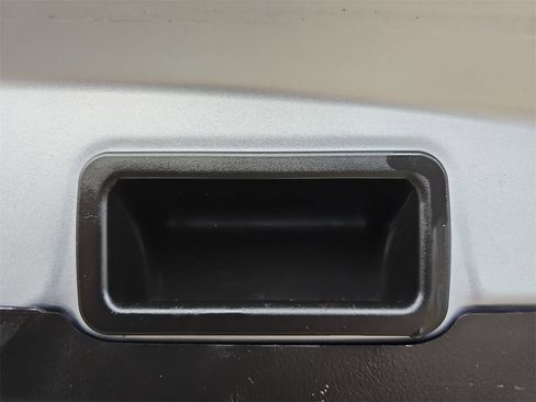 Used 2012 Subaru Impreza 2.0i Premium image 13