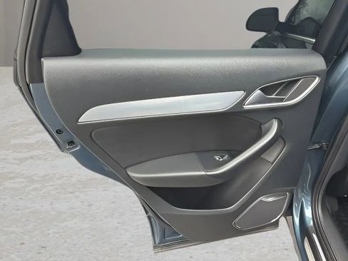 Used 2017 Audi Q3 2.0T Prestige w/ Prestige Package image 22