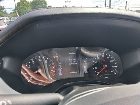 Used 2023 Jeep Compass Limited AWD/4WD image 23