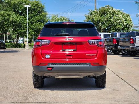 Used 2026 Jeep Compass Trailhawk AWD/4WD image 6