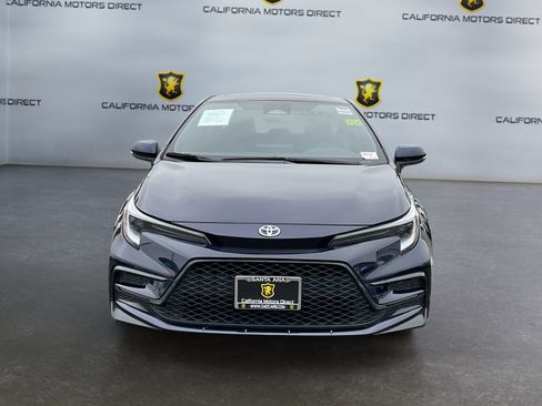 Used 2024 Toyota Corolla SE w/ SE Package FWD image 2