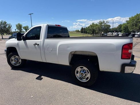 Used 2013 Chevrolet Silverado 2500 W/T RWD image 2