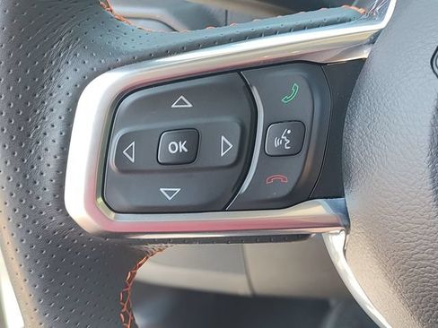Used 2023 Jeep Gladiator Mojave w/ Cold Weather Group AWD/4WD image 22