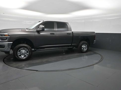 Used 2025 RAM 2500 Tradesman AWD/4WD image 4