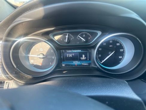 Used 2017 Buick Envision Essence image 17