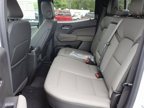 New 2025 Chevrolet Colorado ZR2 w/ Technology Package image 20