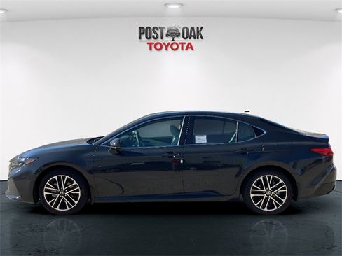 New 2026 Toyota Camry XLE image 4