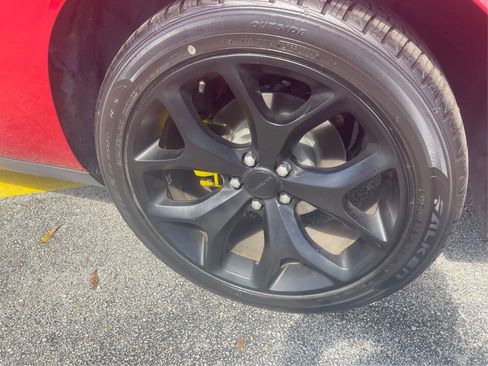 Used 2015 Dodge Challenger SXT Plus w/ Driver Convenience Group image 20