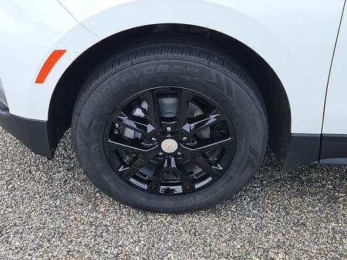 Certified 2023 Chevrolet Equinox LT AWD/4WD image 7