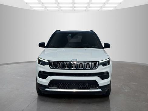Certified 2025 Jeep Compass Limited w/ Elite Group AWD/4WD image 2