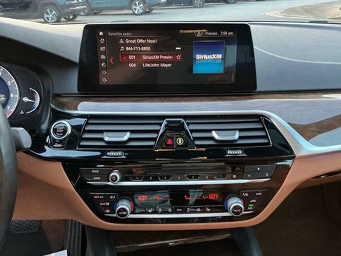 Used 2019 BMW 540i xDrive w/ Convenience Package AWD/4WD image 17
