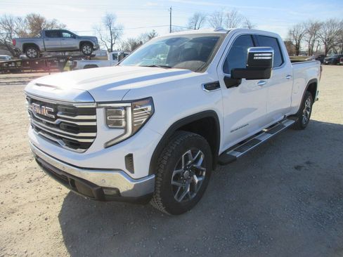 New 2026 GMC Sierra 1500 SLT w/ SLT Premium Plus Package AWD/4WD image 10
