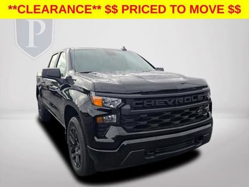 New 2026 Chevrolet Silverado 1500 Custom w/ LPO, Dark Essentials Package AWD/4WD image 14